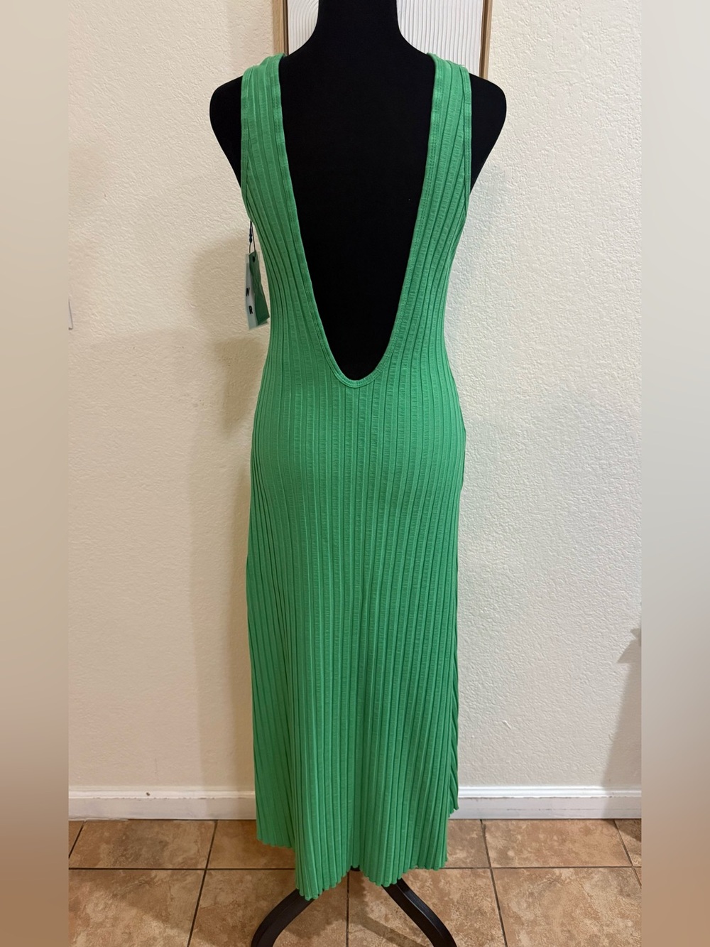 Simon Miller Green Ribbed Deep V-Neck Maxi Dress - Picture 2 of 10